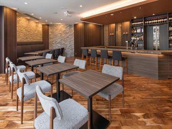 Mystays Midosuji Honmachi Hotel 3*